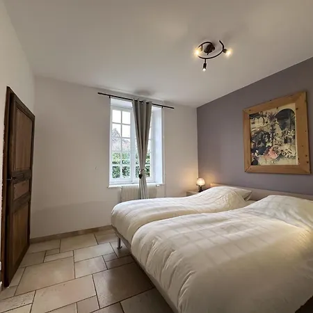 Gite Spacieux Avec Piscine, Jacuzzi Et Activites A Souvigny, Parfait Pour Familles Et Amis - Fr-1-489-509 Tatil Evi Souvigny