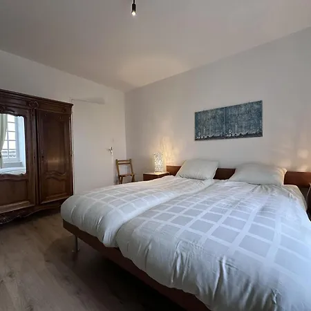 Tatil Evi Gite Spacieux Avec Piscine, Jacuzzi Et Activites A Souvigny, Parfait Pour Familles Et Amis - Fr-1-489-509 *
